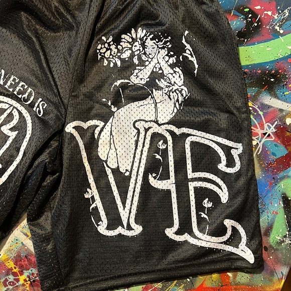 Nomadic Dead “All You Need is Love” Mesh shorts - Picture 3 of 5